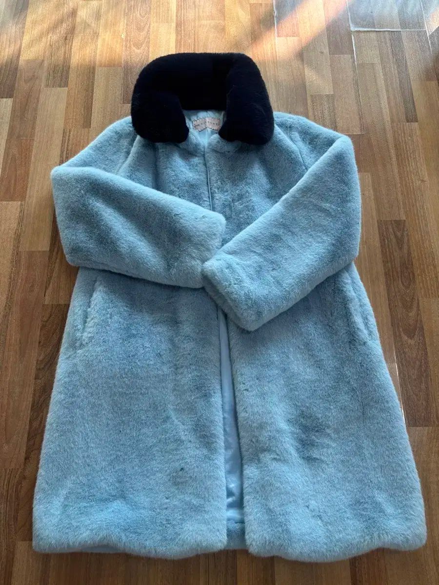 スカイブルー Ecco ファー コート
