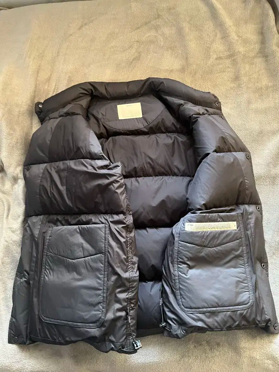 【ポイント還元率３％】 ポッタリー グースダウン ベスト ダウンベスト 試用のみ