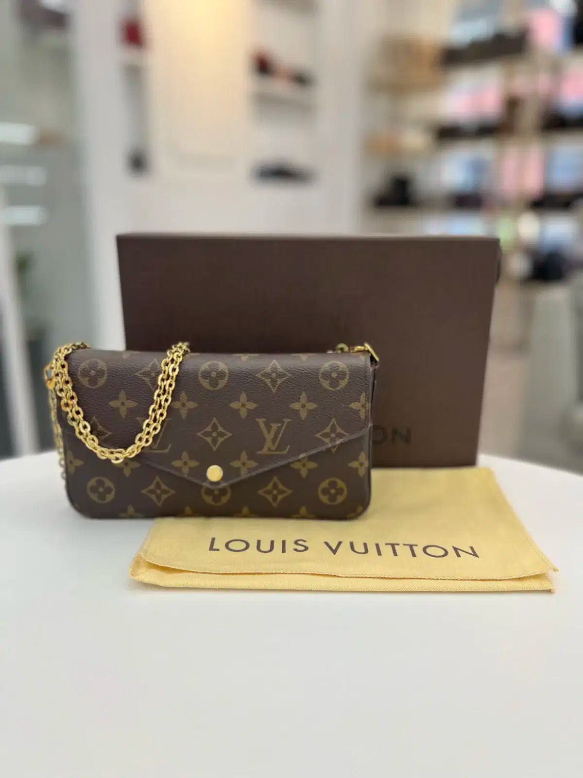 Vuitton
