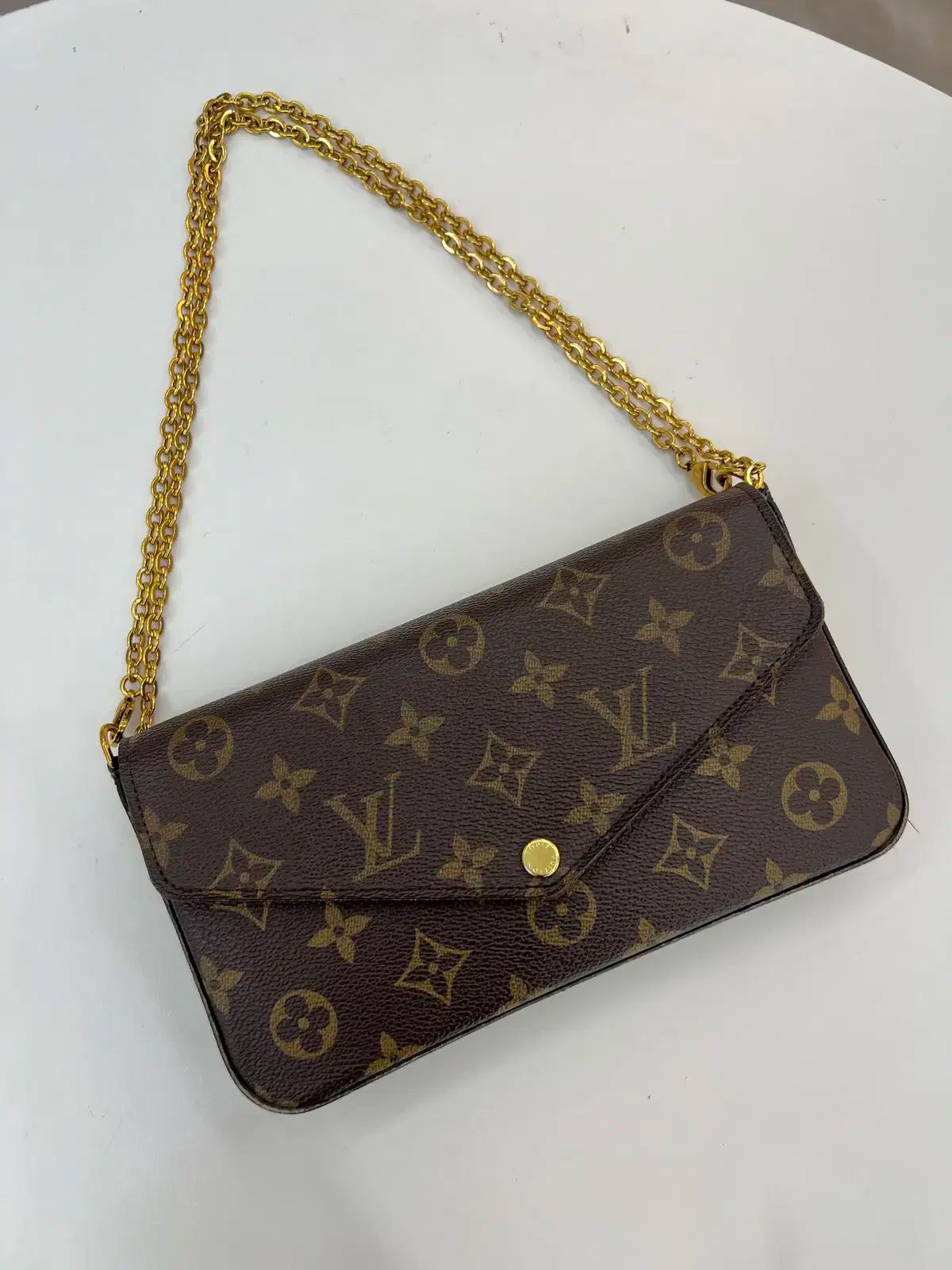 Vuitton