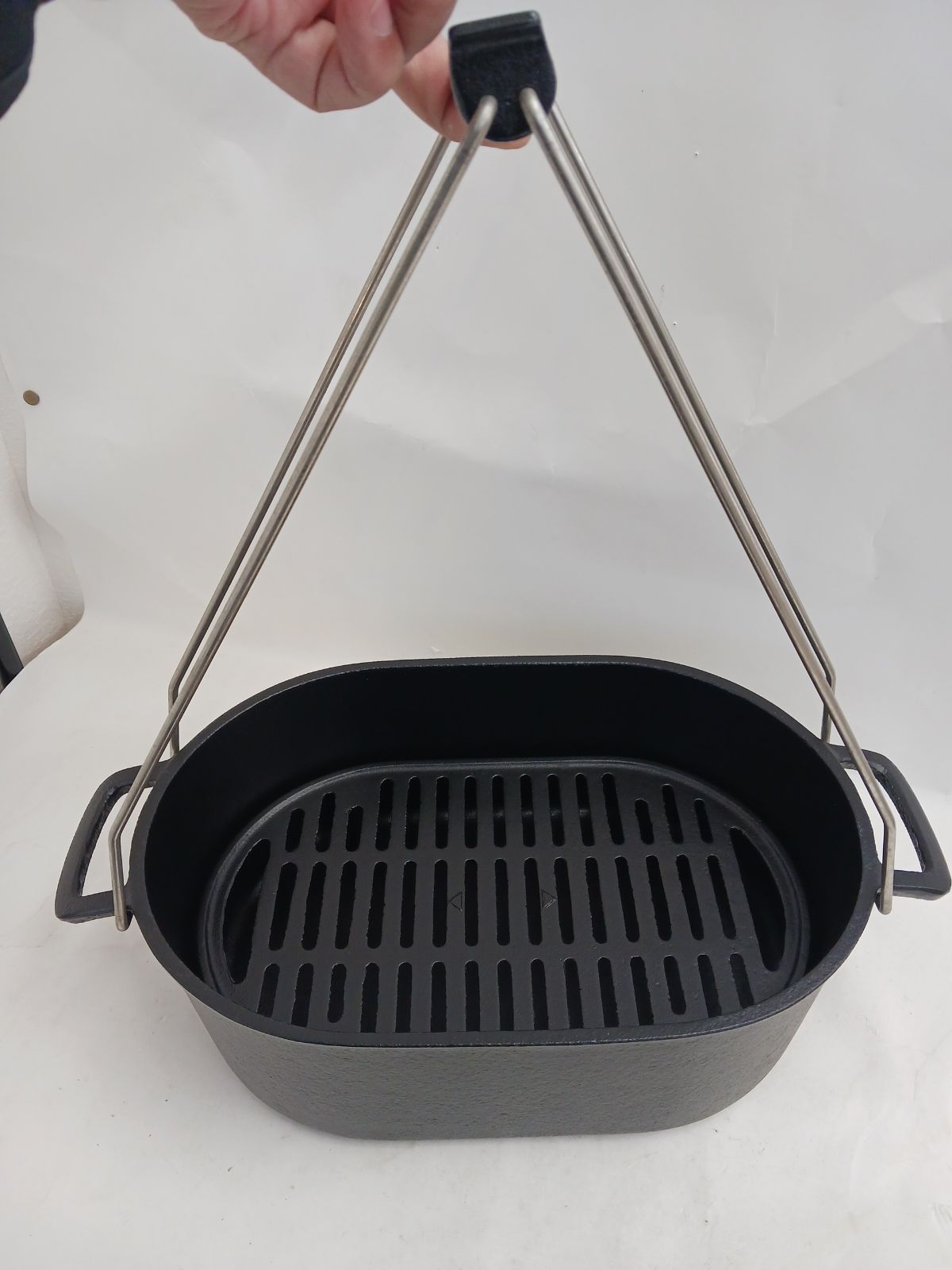 岩鋳 マルチオーブン35 南部鉄器 リフトハンドル付き 蓋裏グリル兼用 鉄鍋 オーブン対応 調理器具 鋳鉄製 鍋 焼き煮込み兼用 OLIVEOS_COM_TR