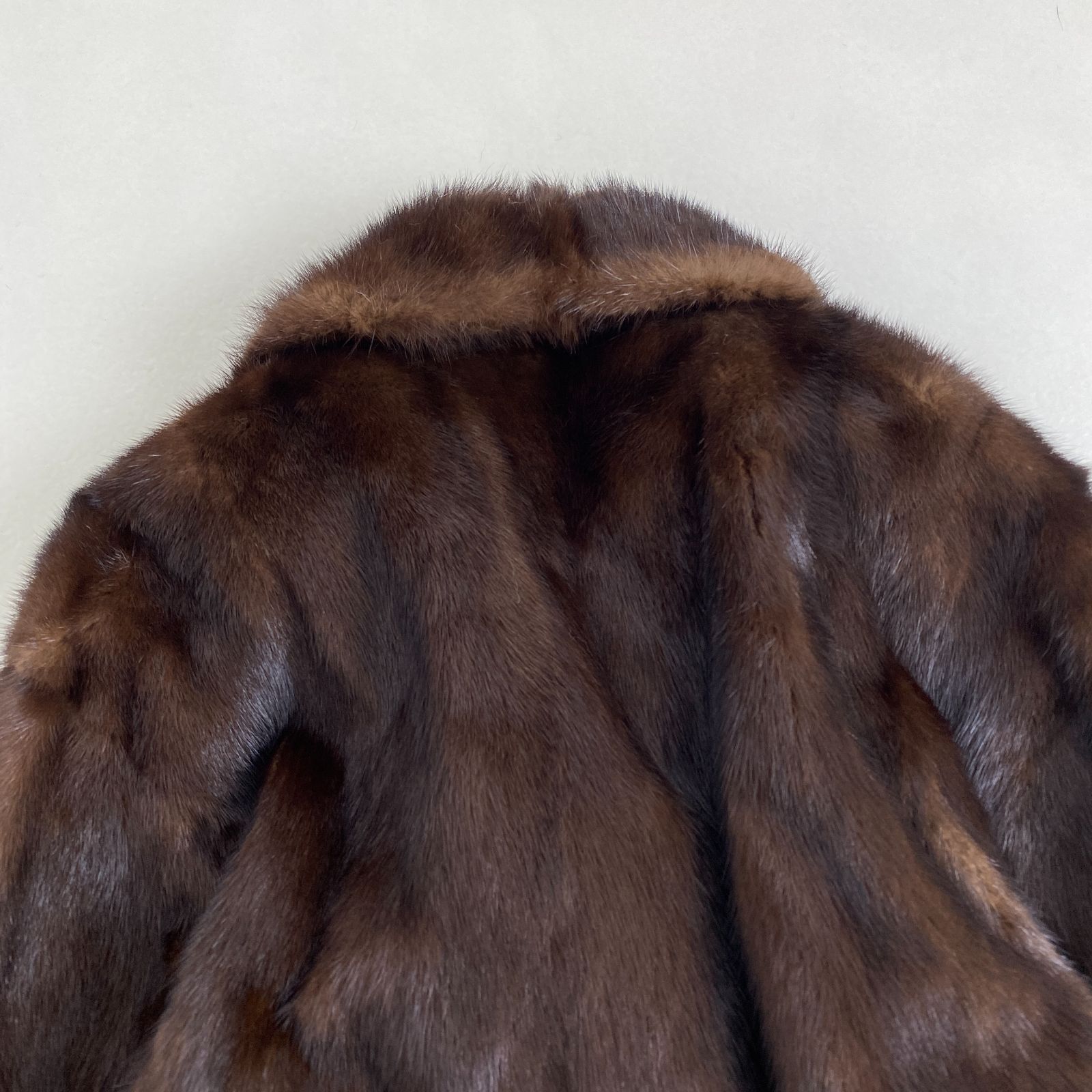 毛皮コート SAGA MINK 上質 ミンク ミドル丈 裏地刺しゅう ブラウン 13