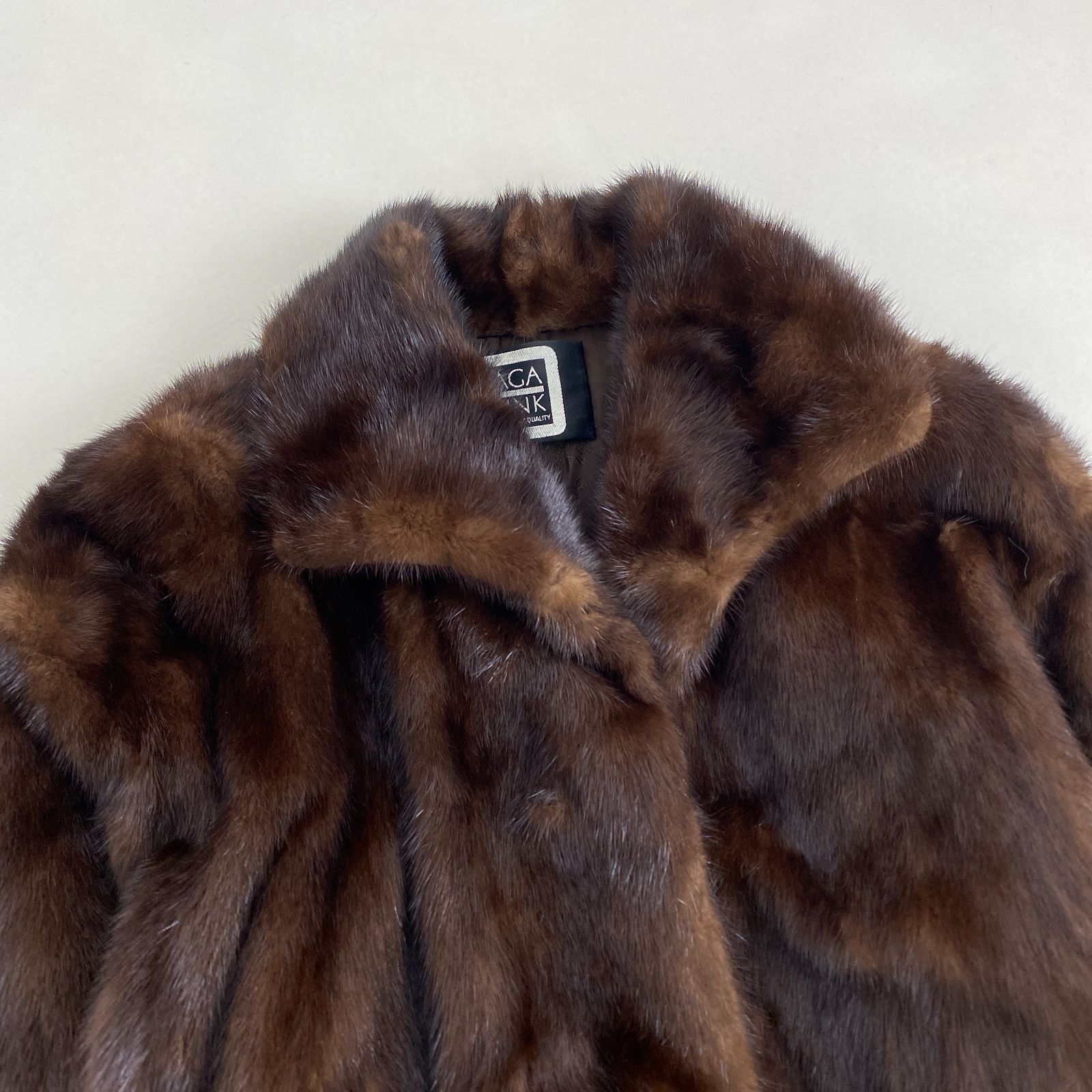 毛皮コート SAGA MINK 上質 ミンク ミドル丈 裏地刺しゅう ブラウン 13