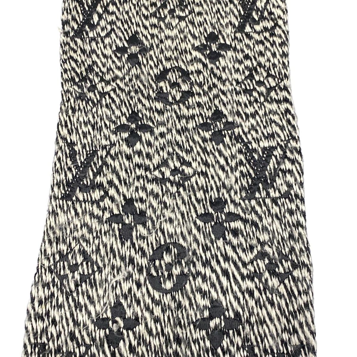 LOUIS VUITTON(ルイヴィトン) マフラー エシャルプロゴマニアミックス  