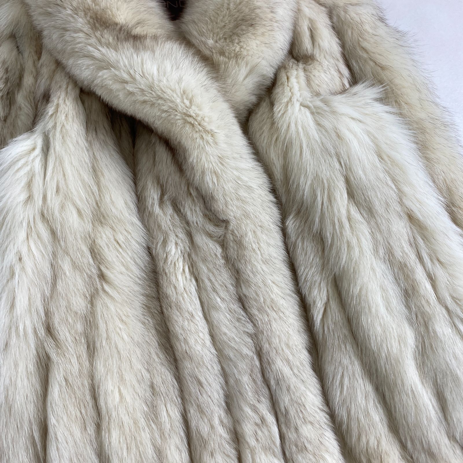 【極美品】 肉厚 ボリューム 毛皮 リアルファー 女優襟 毛皮コート フォックス リアルファー 女優襟 ボリューム ふわふわ 11 L