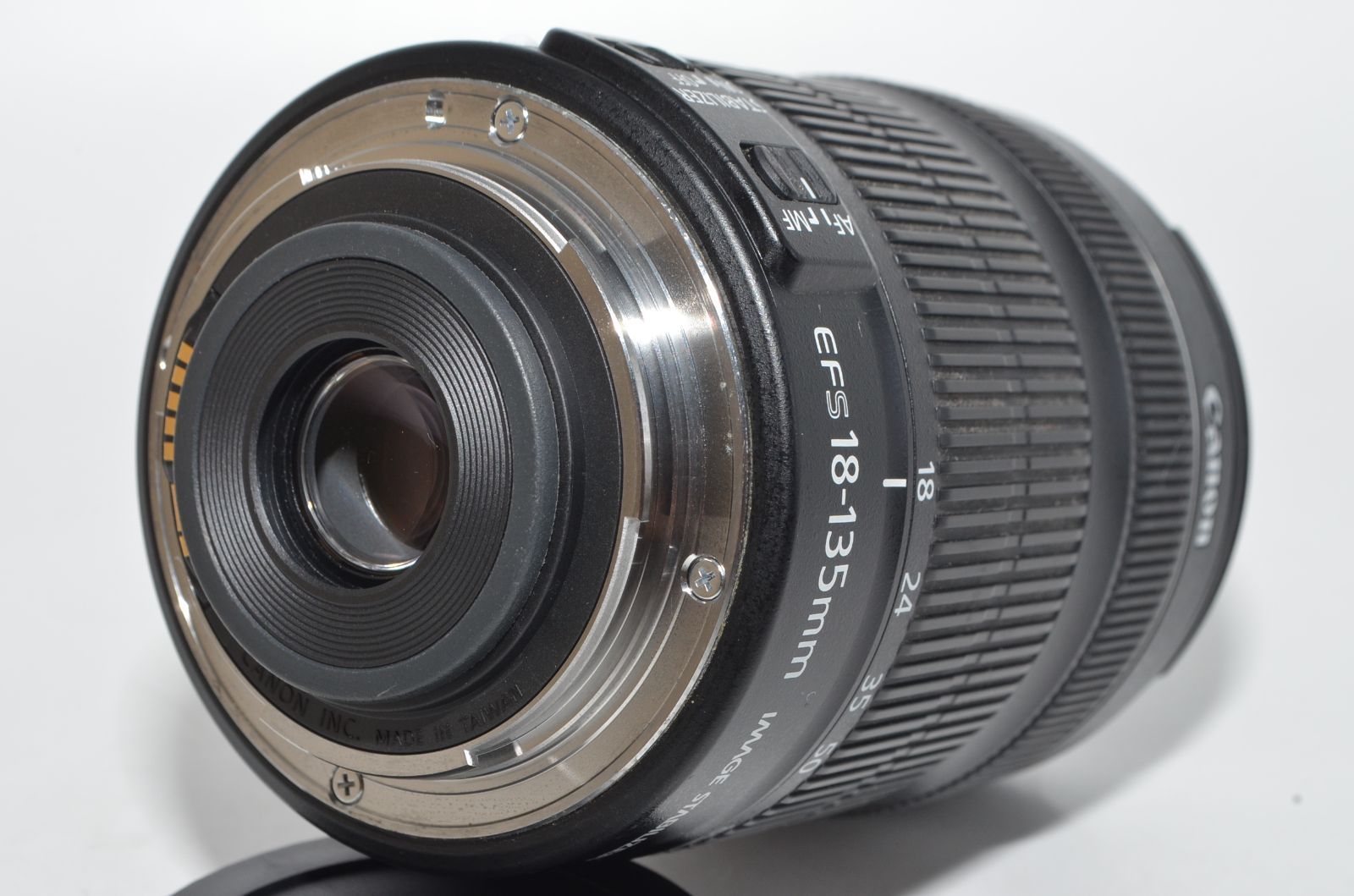 250982 Canon 標準ズームレンズ EF S 18 135 mm F 3 5 6 IS STM APS C対応 キヤノン