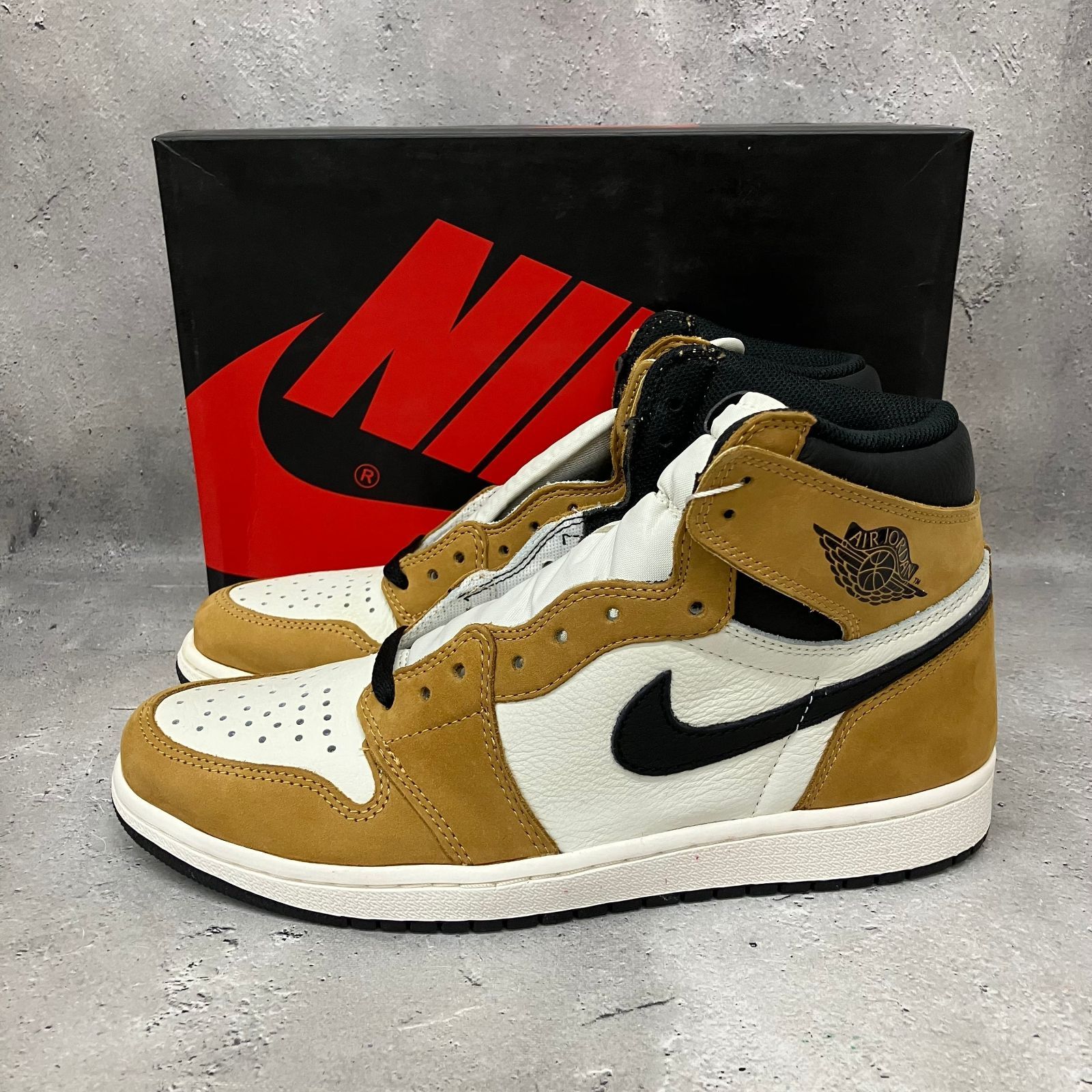 NIKE Air Jordan 1 レトロ　ルーキーオブザイヤー 中古・古着通販】NIKE (ナイキ) ハイカットスニーカー Air Jordan 1