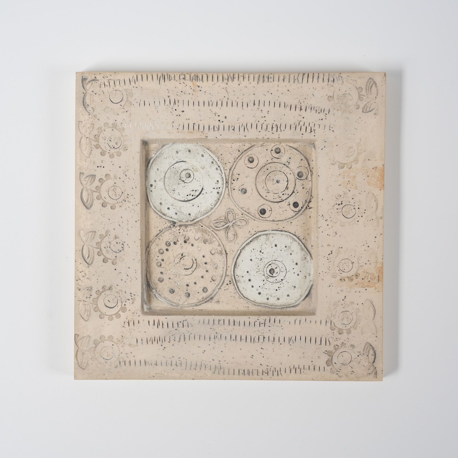 Rut Bryk ルート ブリュック 陶板 希少 ルート・ブリュック（Rut Bryk）中サイズ陶板 - メルカリ