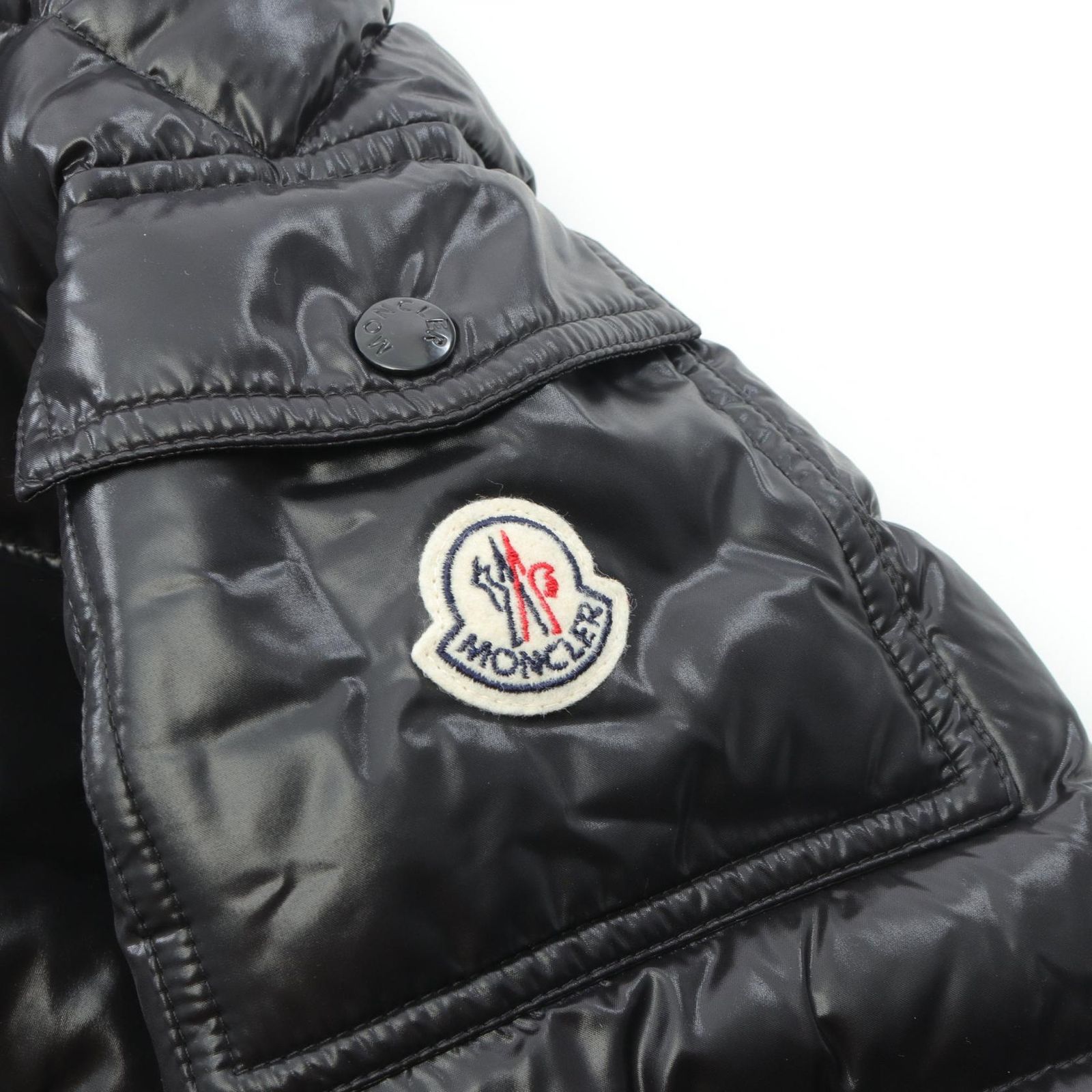 MONCLER ダウンジャケット