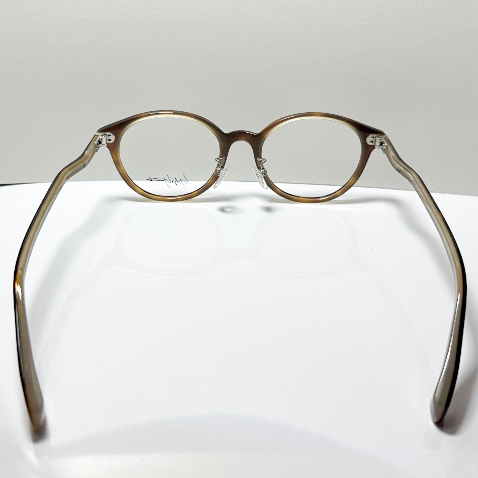 べっ甲柄ベージュ色 メガネ