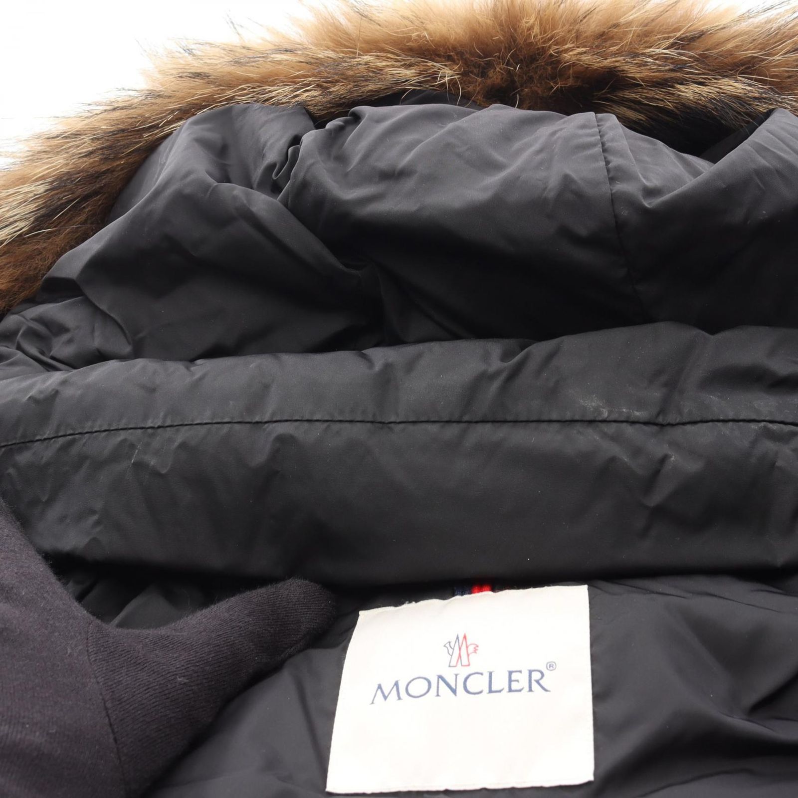 モンクレール MONCLER