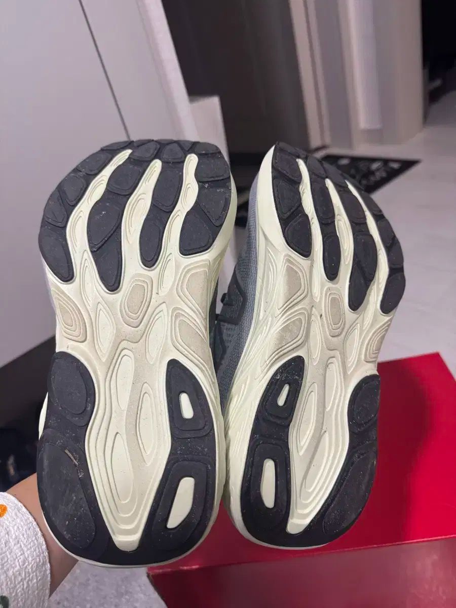 ニューバランス プレ ফরমX 880v15 260 2E OLIVEOS_COM_TR