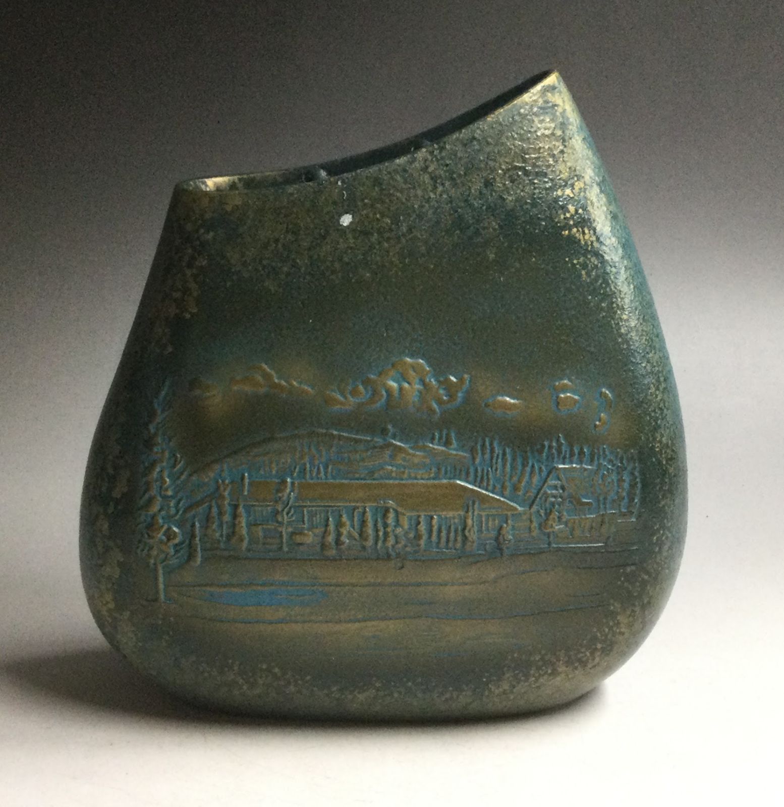 花瓶 特殊合金製 フラワーベース 置物 飾り 花入 花器 飾り物 開場20周年記念 ロイヤルカントリークラブ 一輪挿し インテリア ヴィンテージ 木箱入り t1521-F