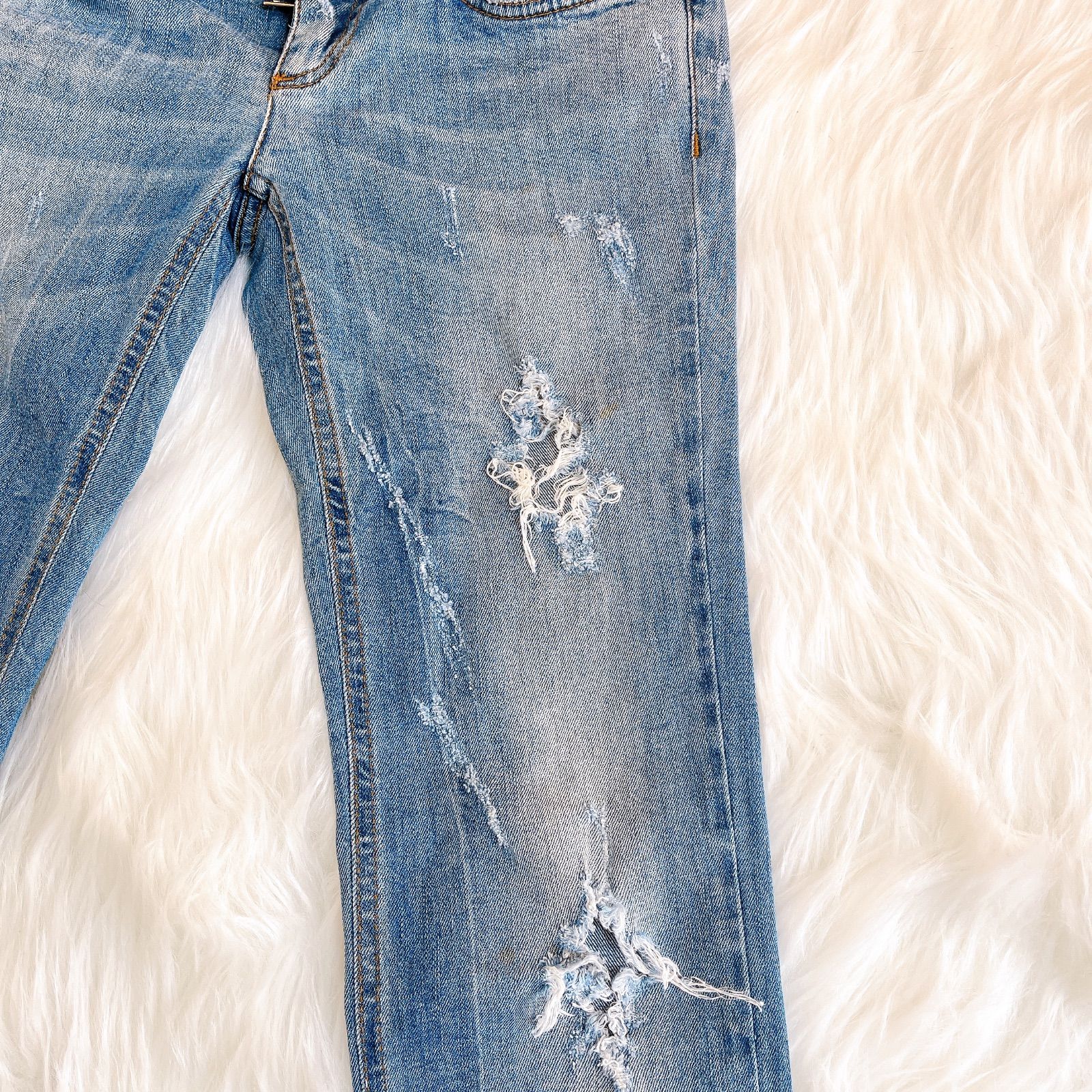 ダメージ加工 デニム