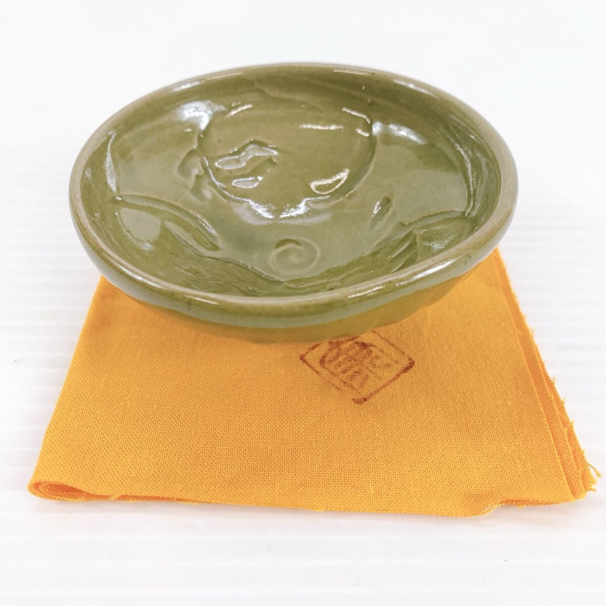 中村 康平 作 珠光青磁 ぐい呑 酒器 陶器 アンティーク インテリア 小物 伝統 工芸 中村康平