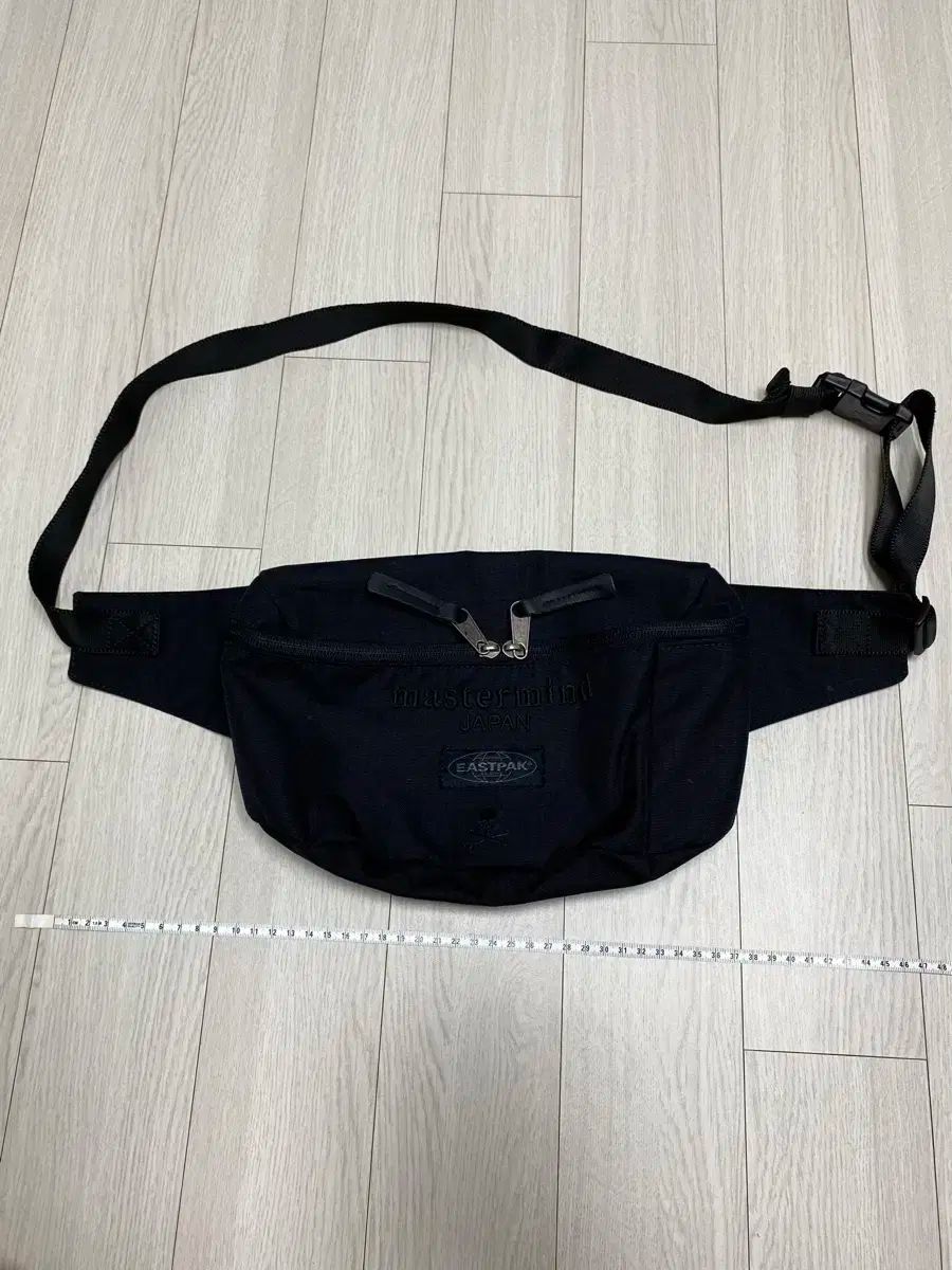 mastermind X EASTPAK