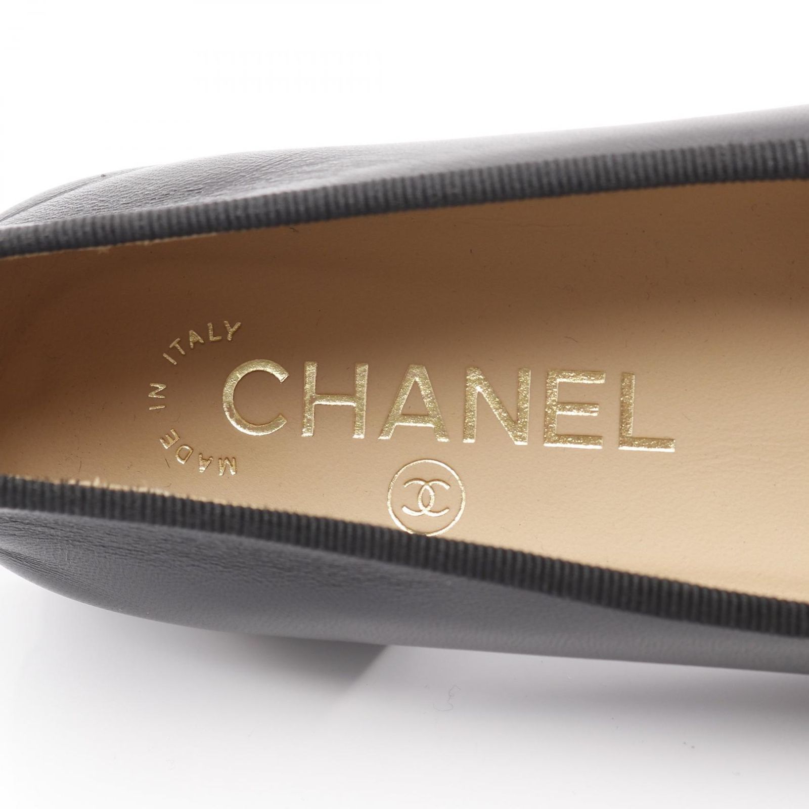 CHANEL シャネル