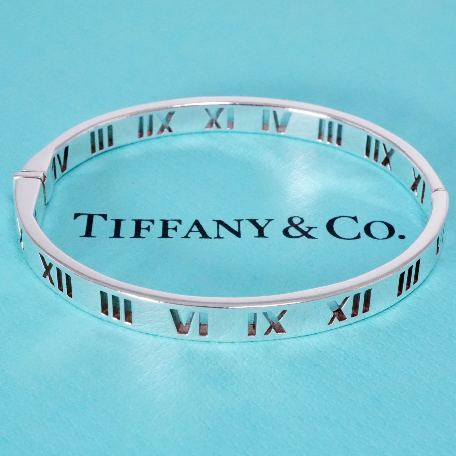 ティファニー ピアスドアトラス バングル ブレスレット 25-1850M