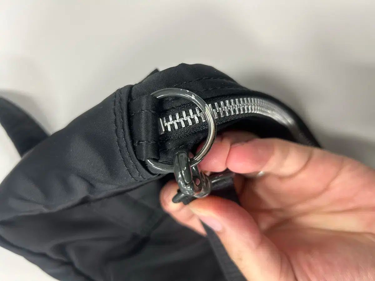 タンカー スリングバッグ