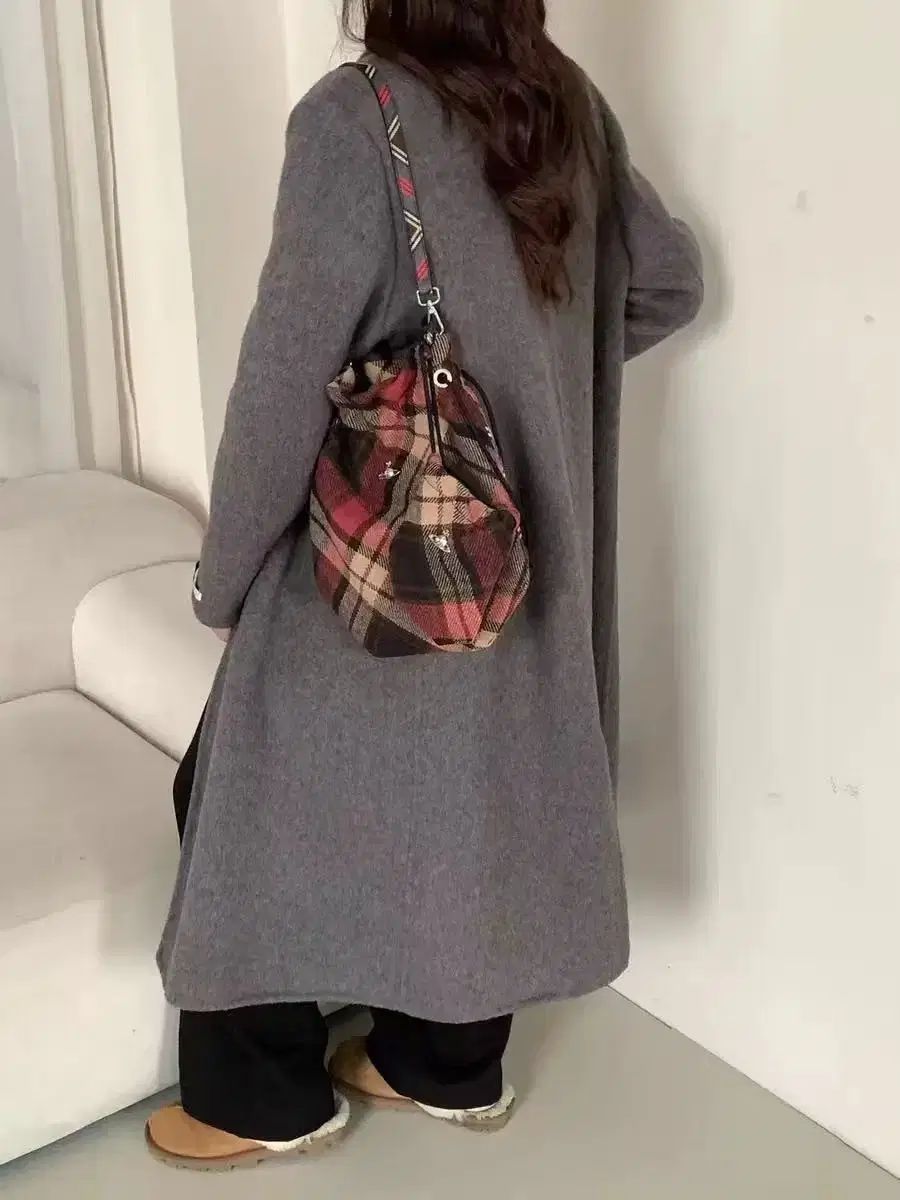 Vivienne Westwood ヴィヴィアン ウエストウッド レディース ショルダーバッグ チェック柄 ニット素材バッグ 秋 クロスバック