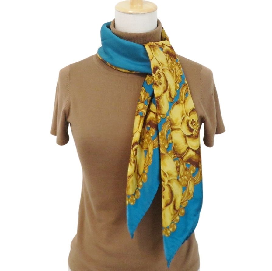 カメリア柄 花柄