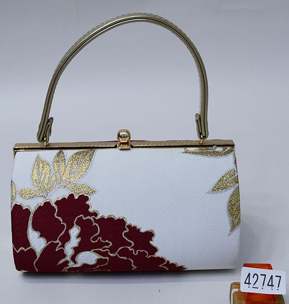 草履バッグセット 帯地 二段 24cm 白地 フリーサイズ 適合足サイズ22.5cm~24.5cm 振袖 成人式 留袖 結婚式 NO42747