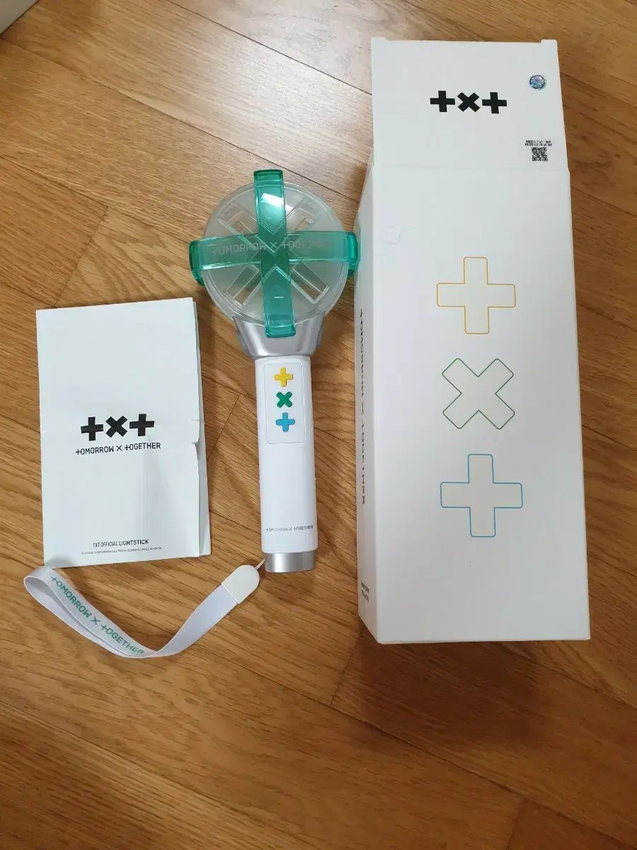 TOMORROW X TOGETHER（TXT）応援ペンライト