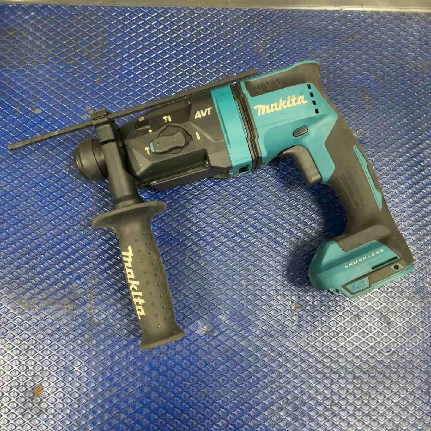 マキタ makita コードレスハンマドリル HR182DZK 草加店