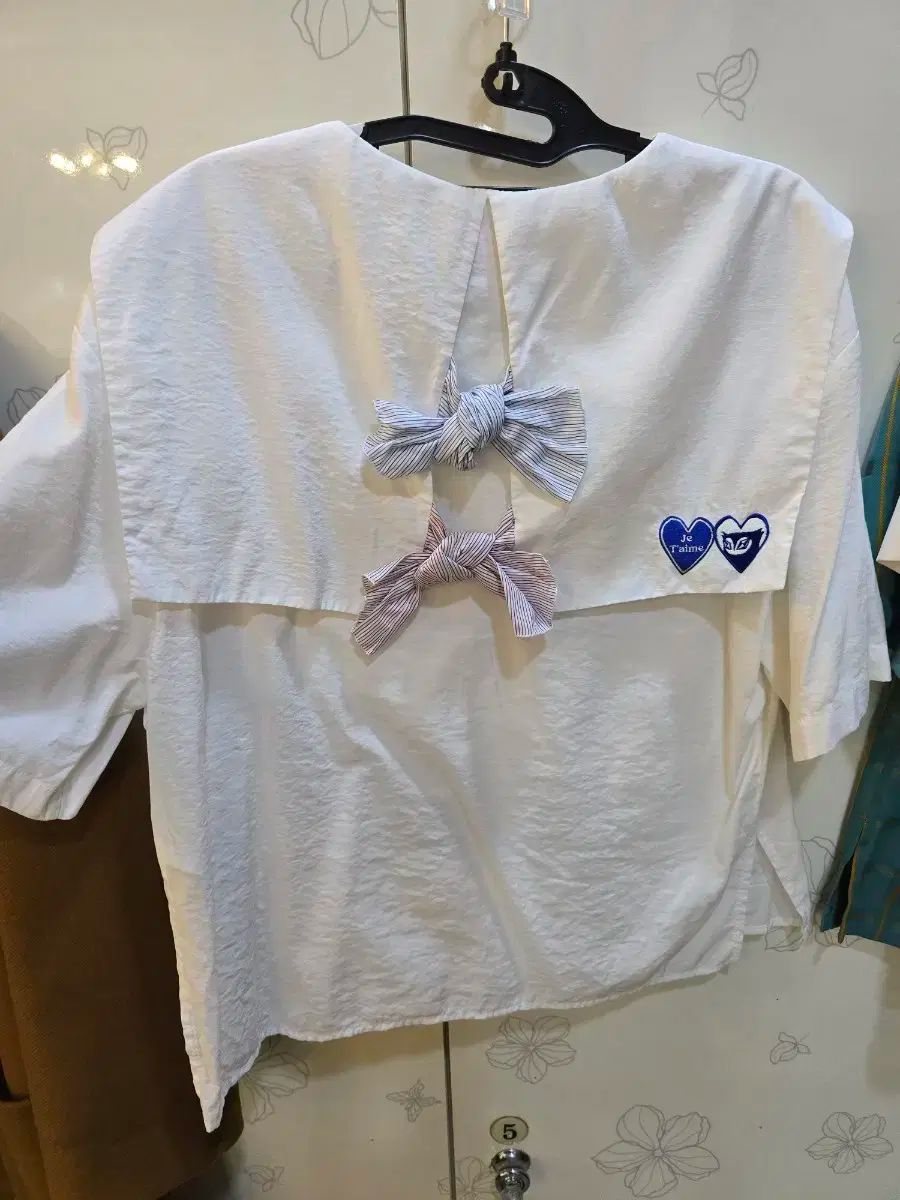 LUCKY CHOUETTE ラッキーシュエトゥ ポロシャツ ブラウス