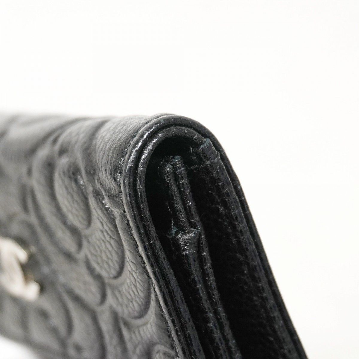 カメリア キャビアスキン