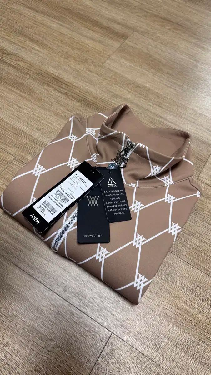 アニュー ゴルフ レディース 長袖 Tシャツ ベージュ