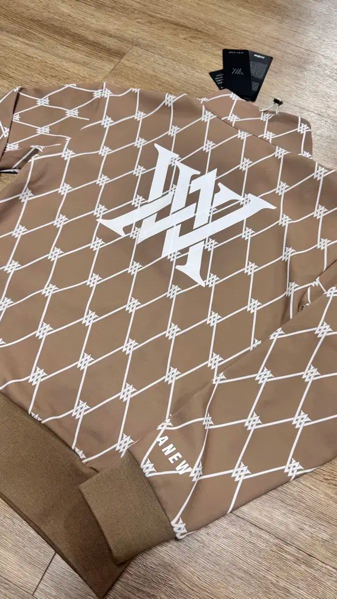 アニュー ゴルフ