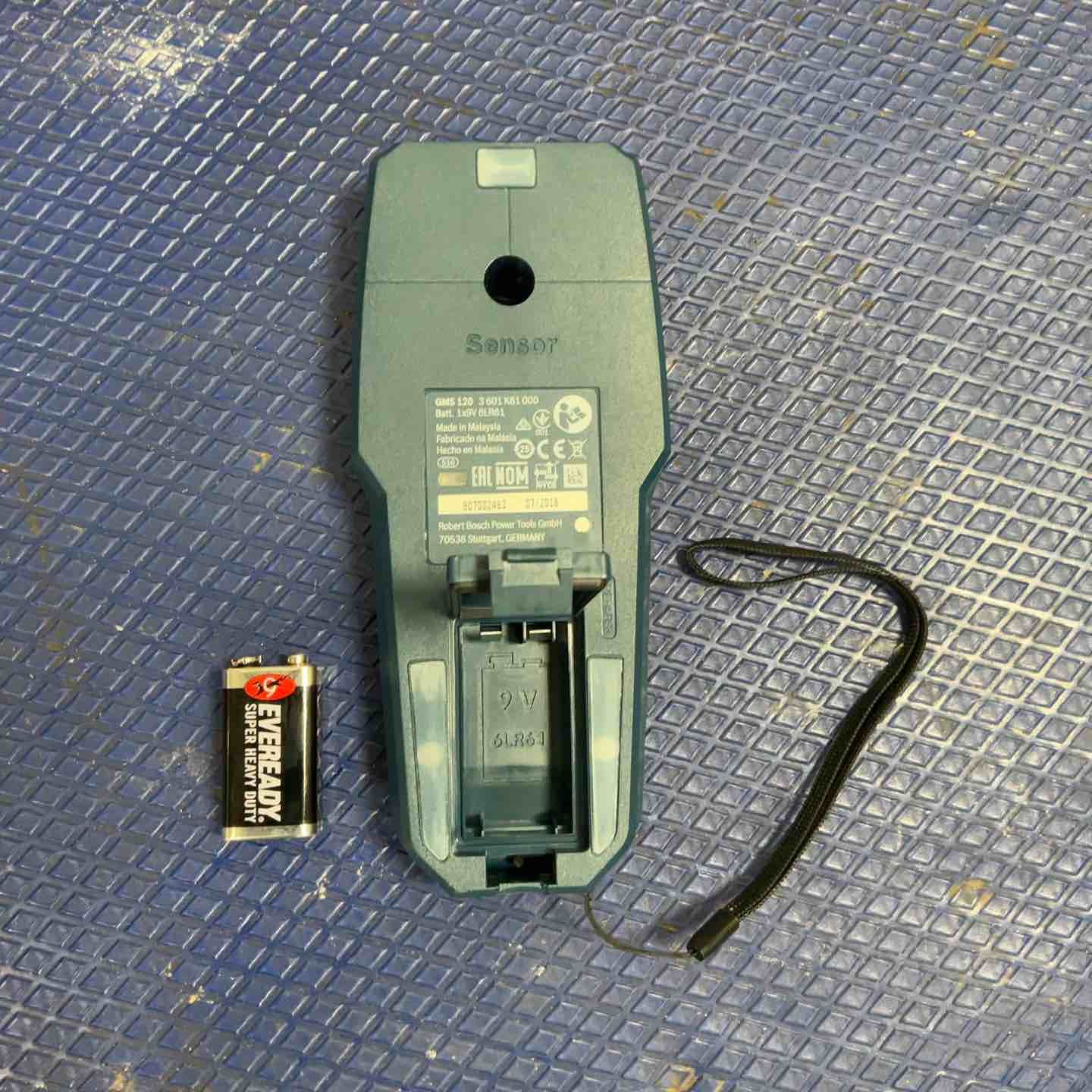 BOSCH デジタル探知機