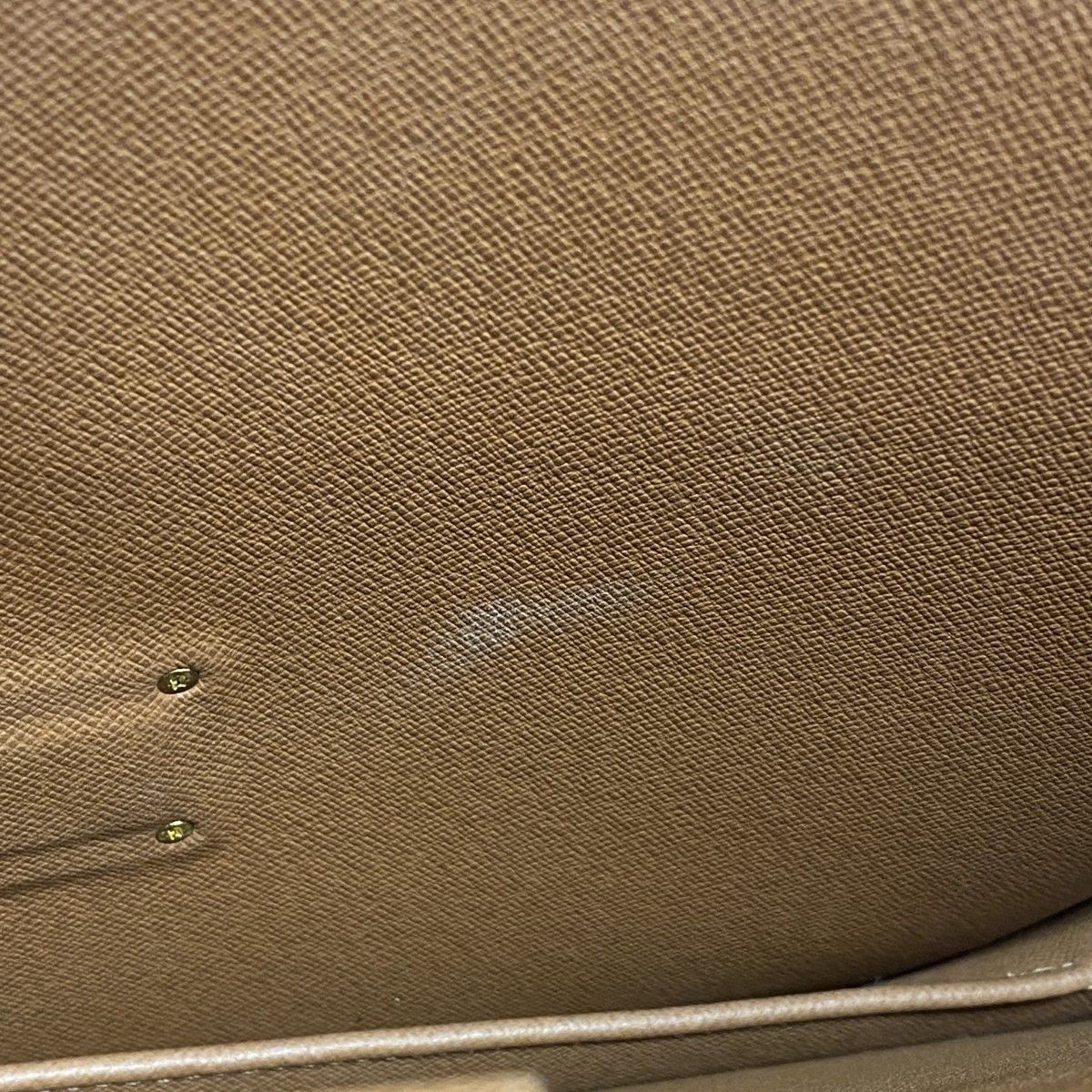 セルヴィエットコンセイエ M