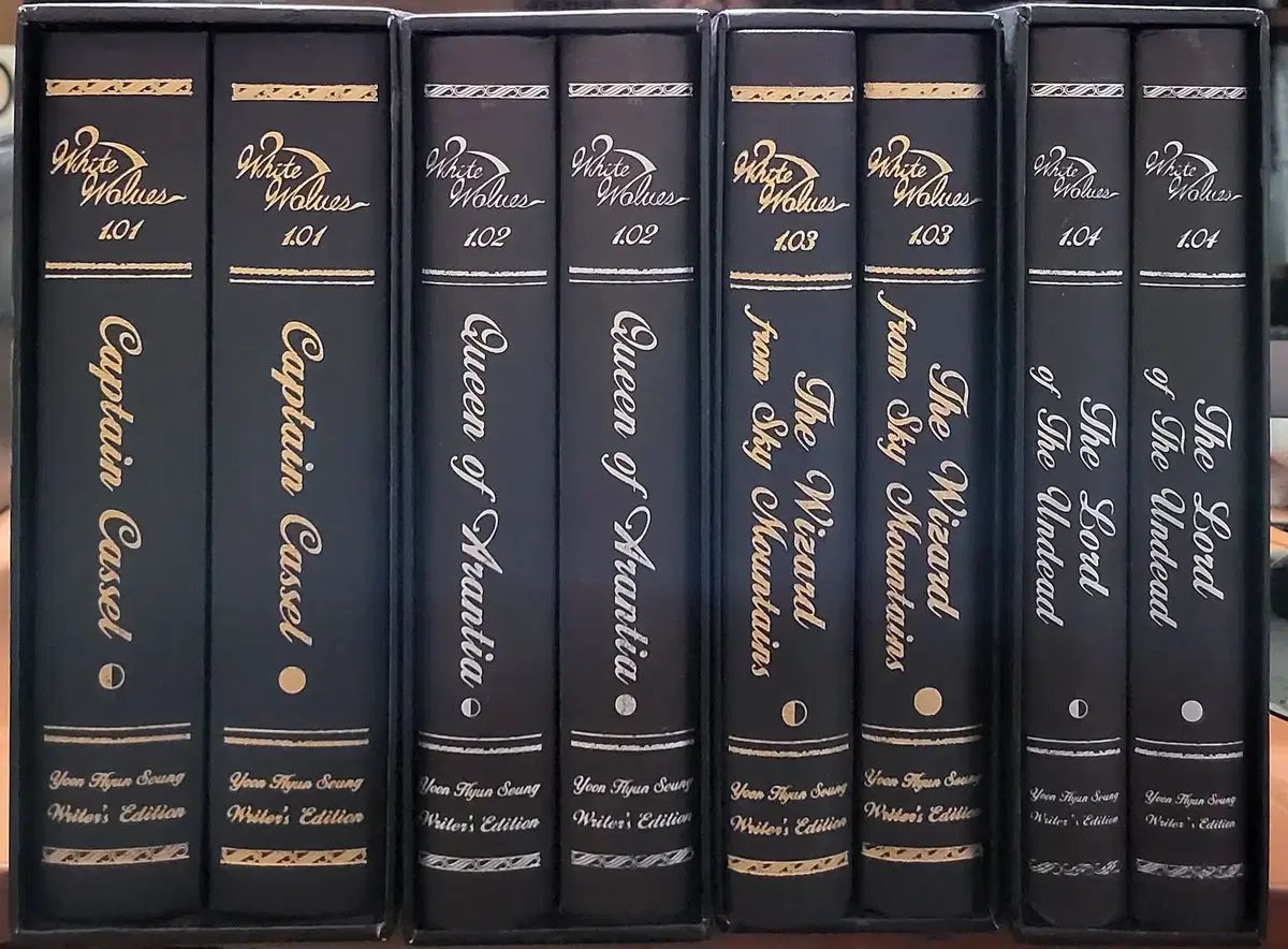 白い狼たち ハードカバー版 モデル 1-8 完 ボックスセット 用