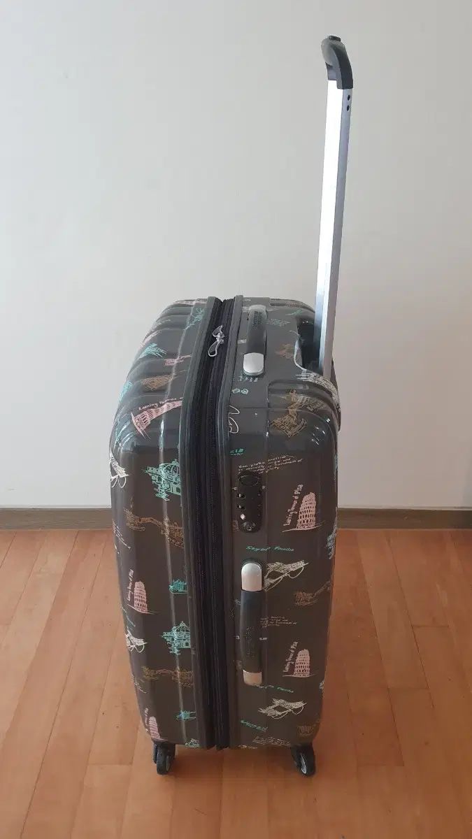 AMERICAN TOURISTER アメリカンツーリスター キャリアー 26インチ 拡張型 キャリーバッグ