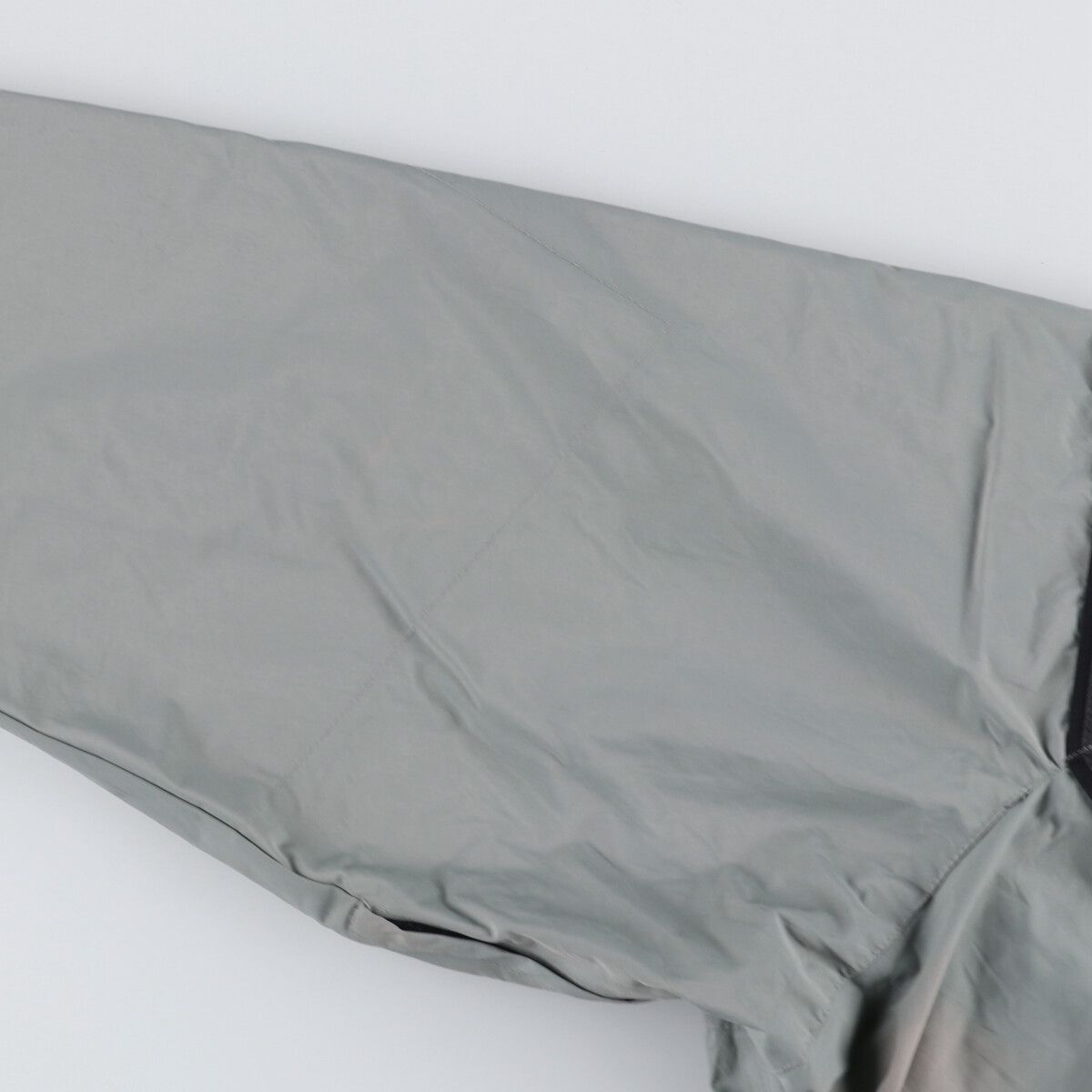 トレーニングジャケット