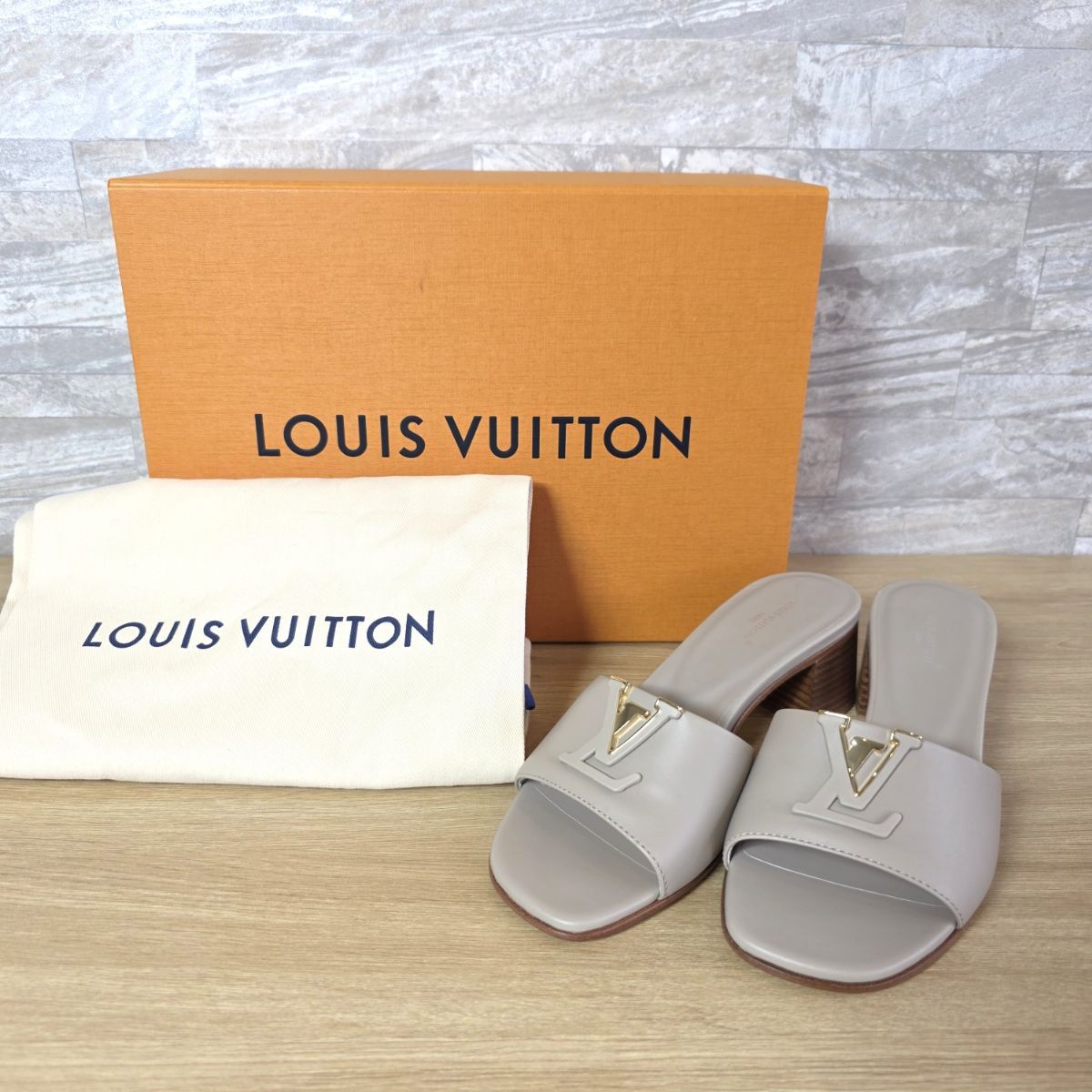 LOUIS VUITTON ルイヴィトン LV マレ ミュール モノグラム レザー サンダル 靴 1 ACU 3 P レディース 34 21.5ｃｍ