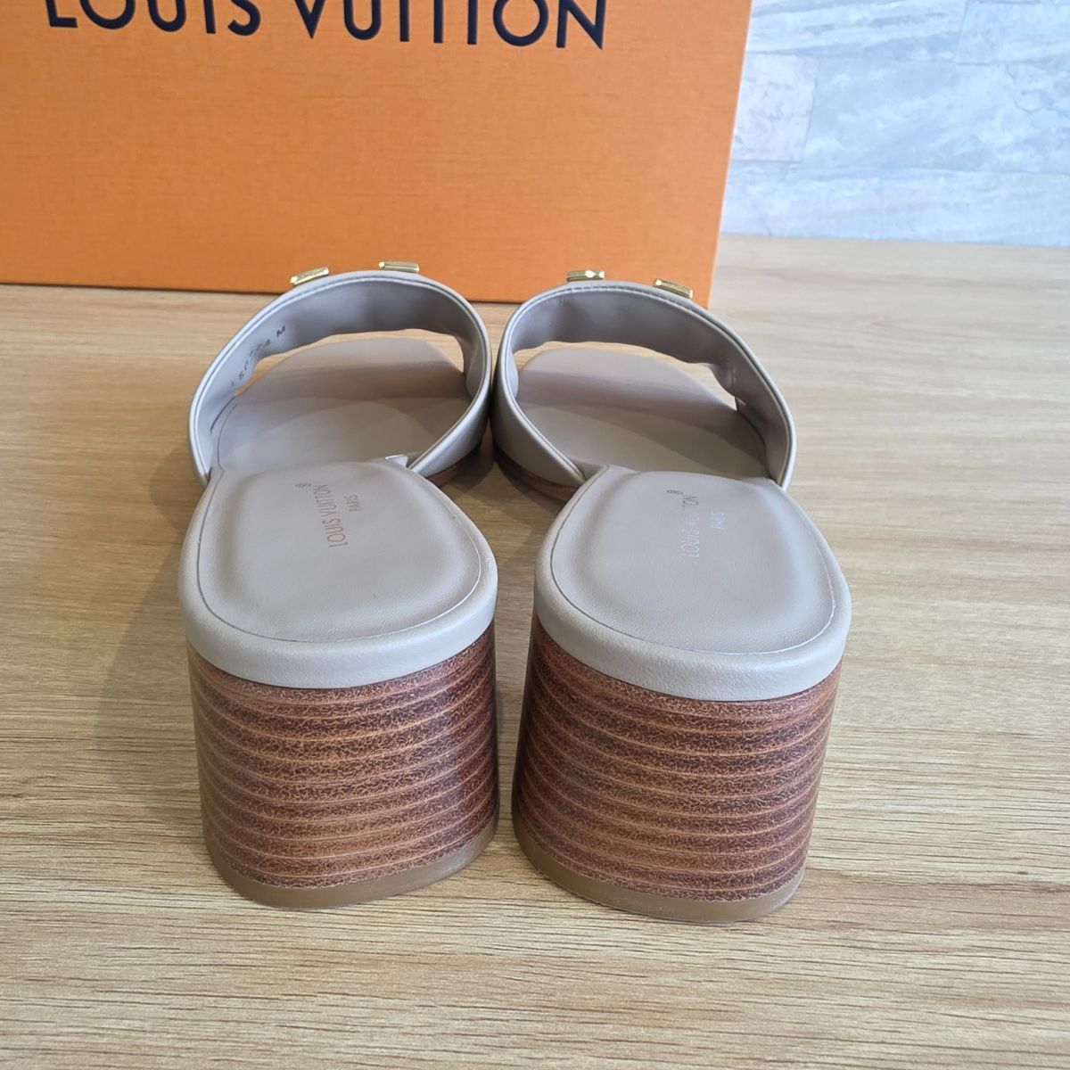 VUITTON ルイヴィトン