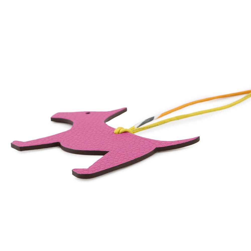 エルメス バッグチャーム プティアッシュ ドッグ マグノリア ブラウン トリヨンクレマンス シェブル 犬