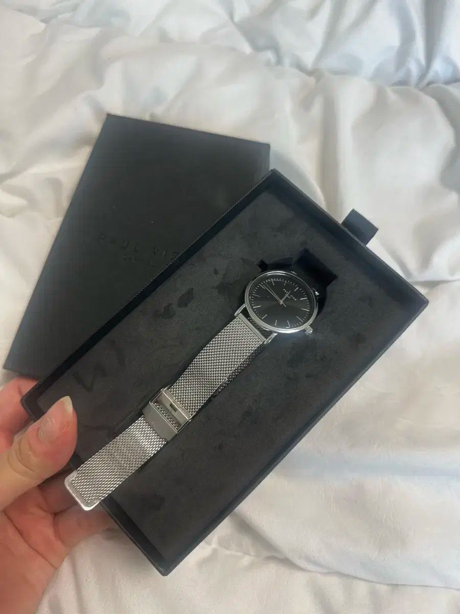 ポールヴァイス メッシュ 時計 ブラック ダイアル