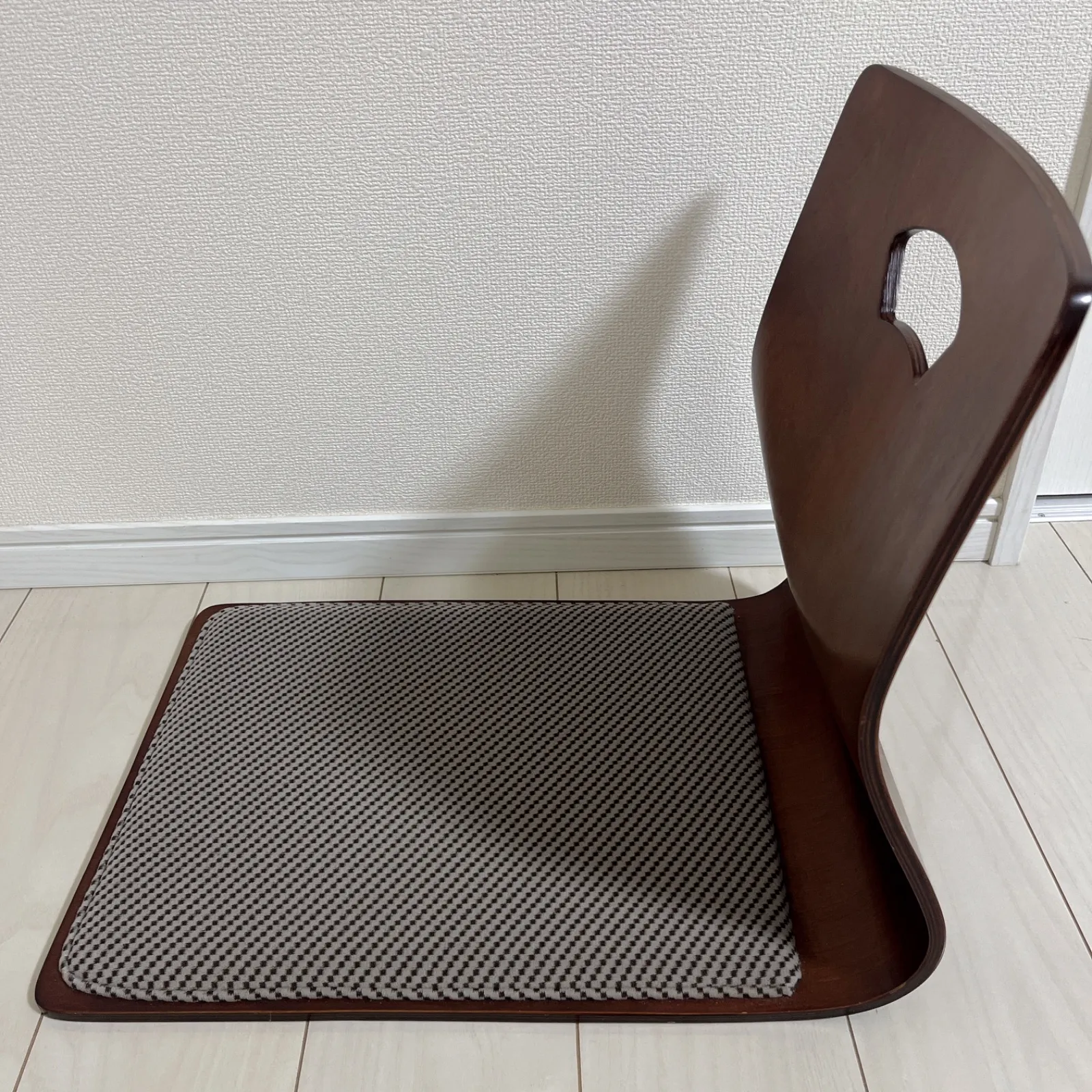 光製作所 座椅子4脚セット 曲がり木製 クッション付き 安い 和風 座敷