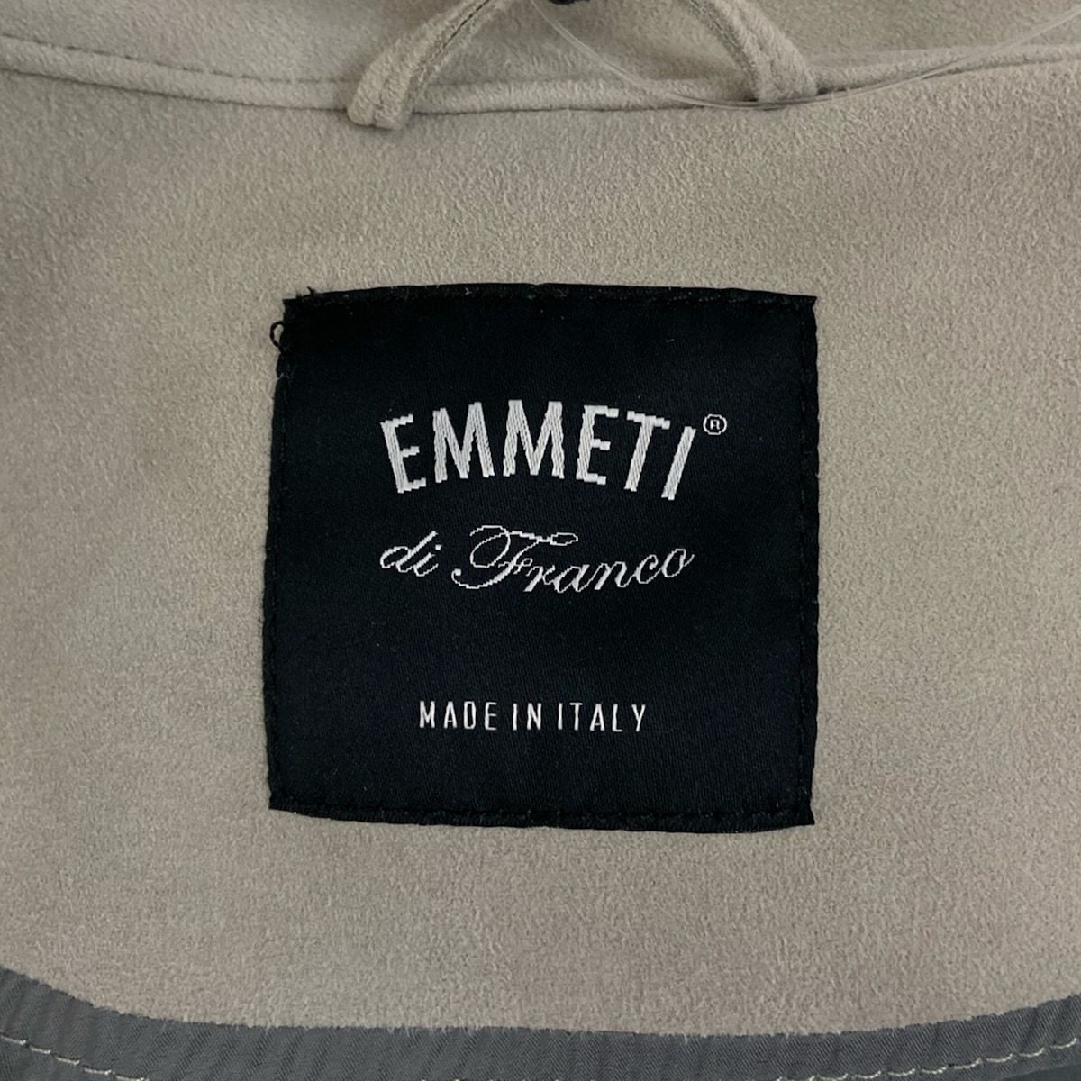 EMMETI エンメティ ライダースジャケット サイズ50 メンズ - ライトグレー 長袖 スエード 春 秋 WWW_KANDAIZUMI_COM