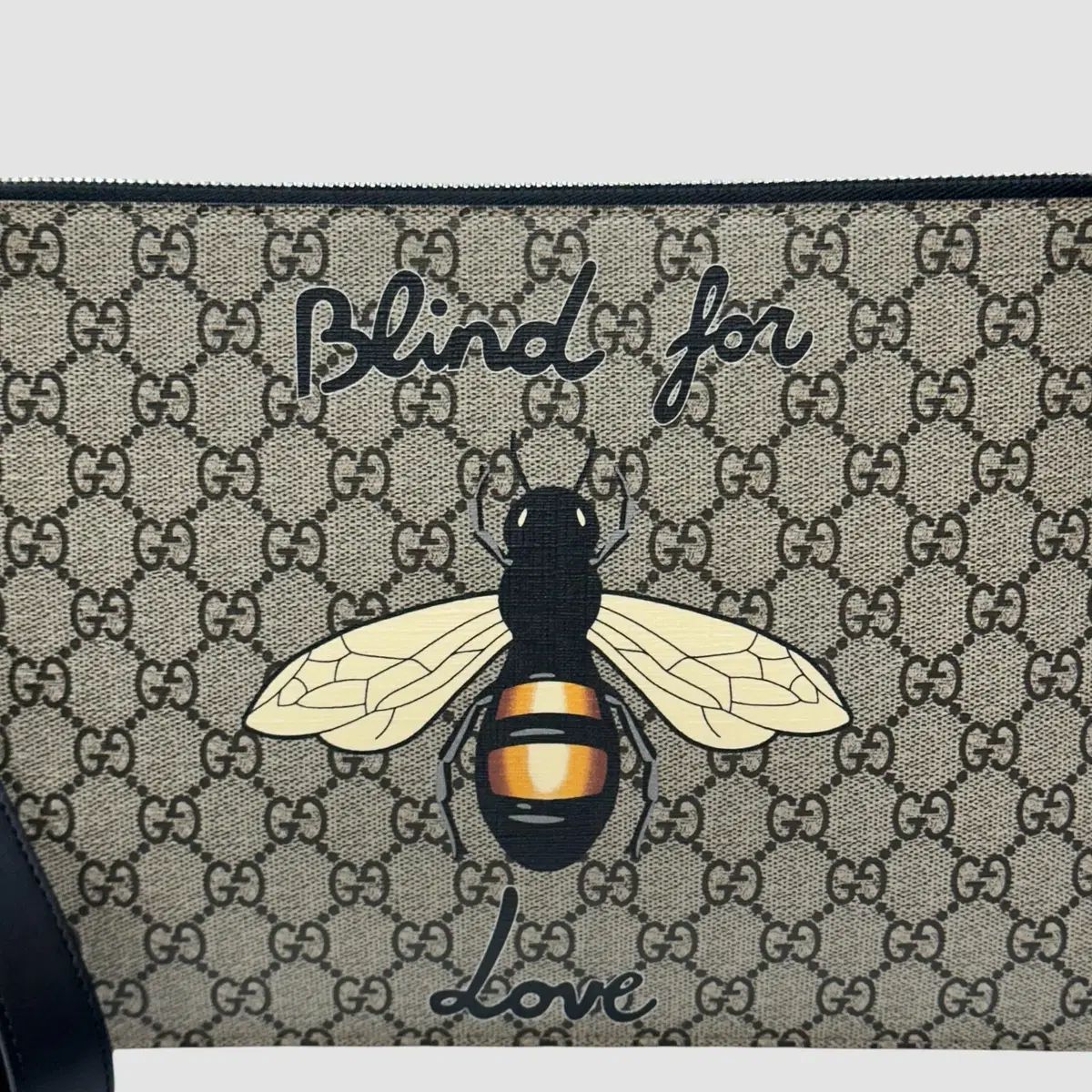 グッチ GG Supreme みつばち クラッチバッグ 473904