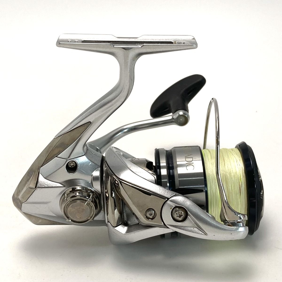 SHIMANO シマノ 19 ストラディック C3000HG 04019 スピニングリール