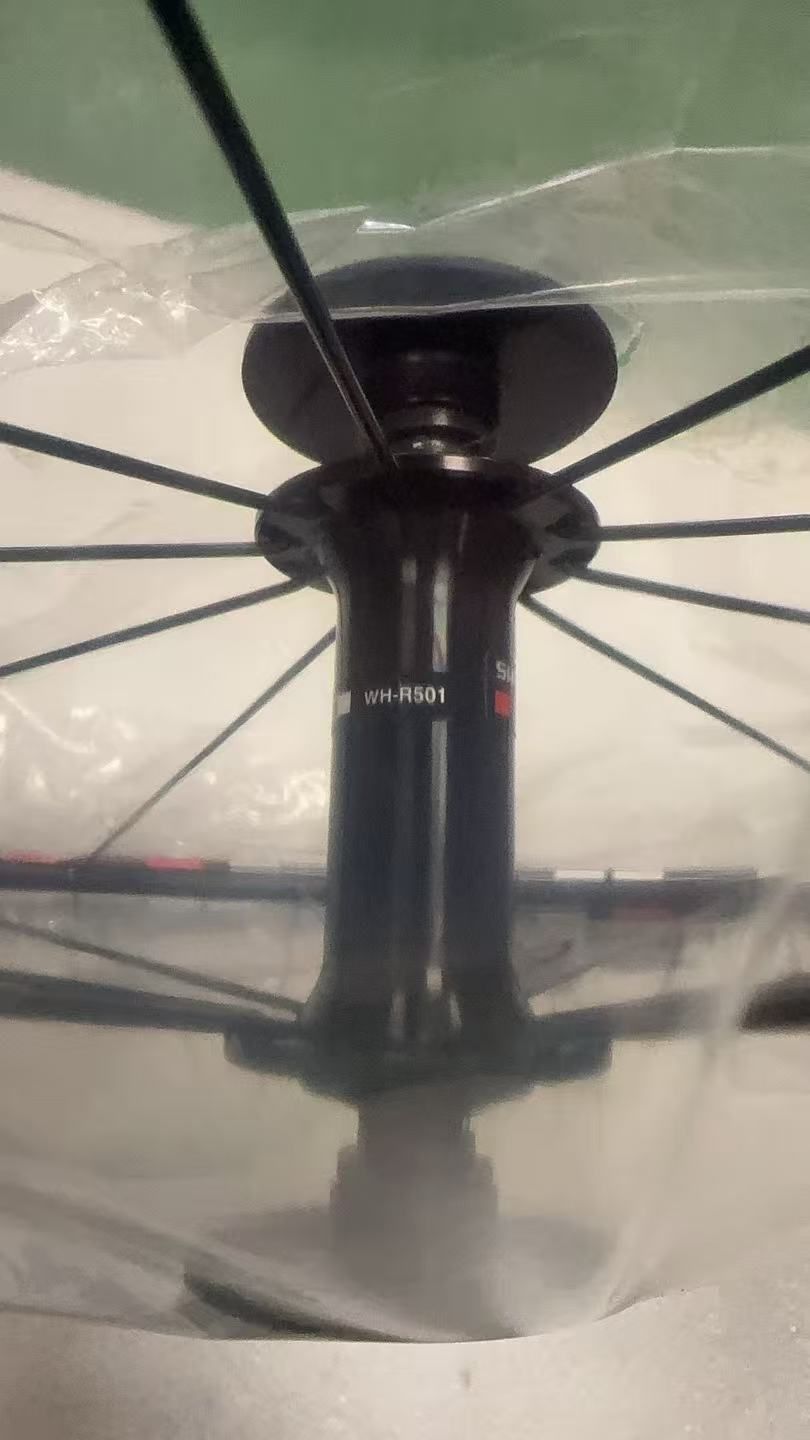 ロードホイール