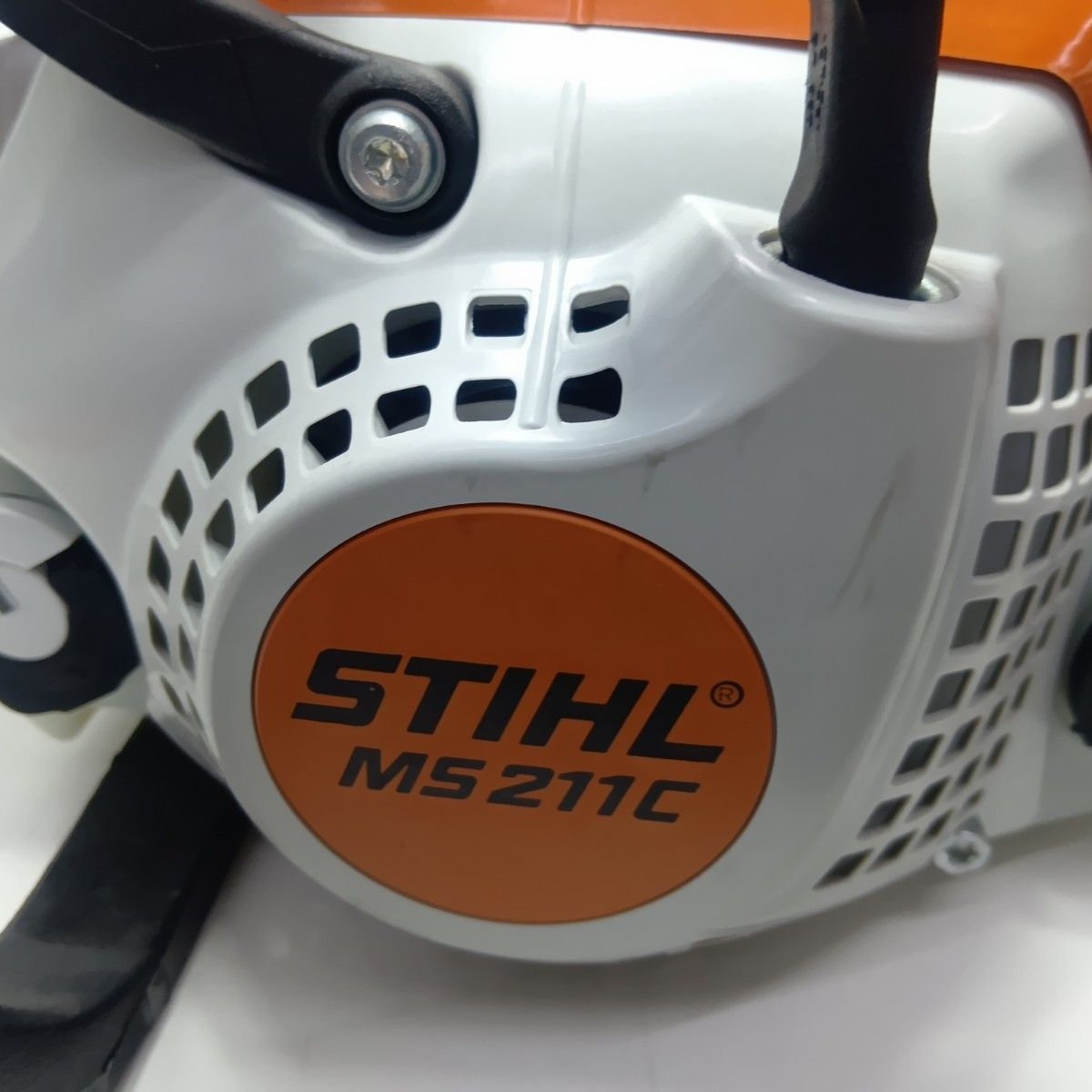 STIHL チェーンソー MS211 C オレンジ