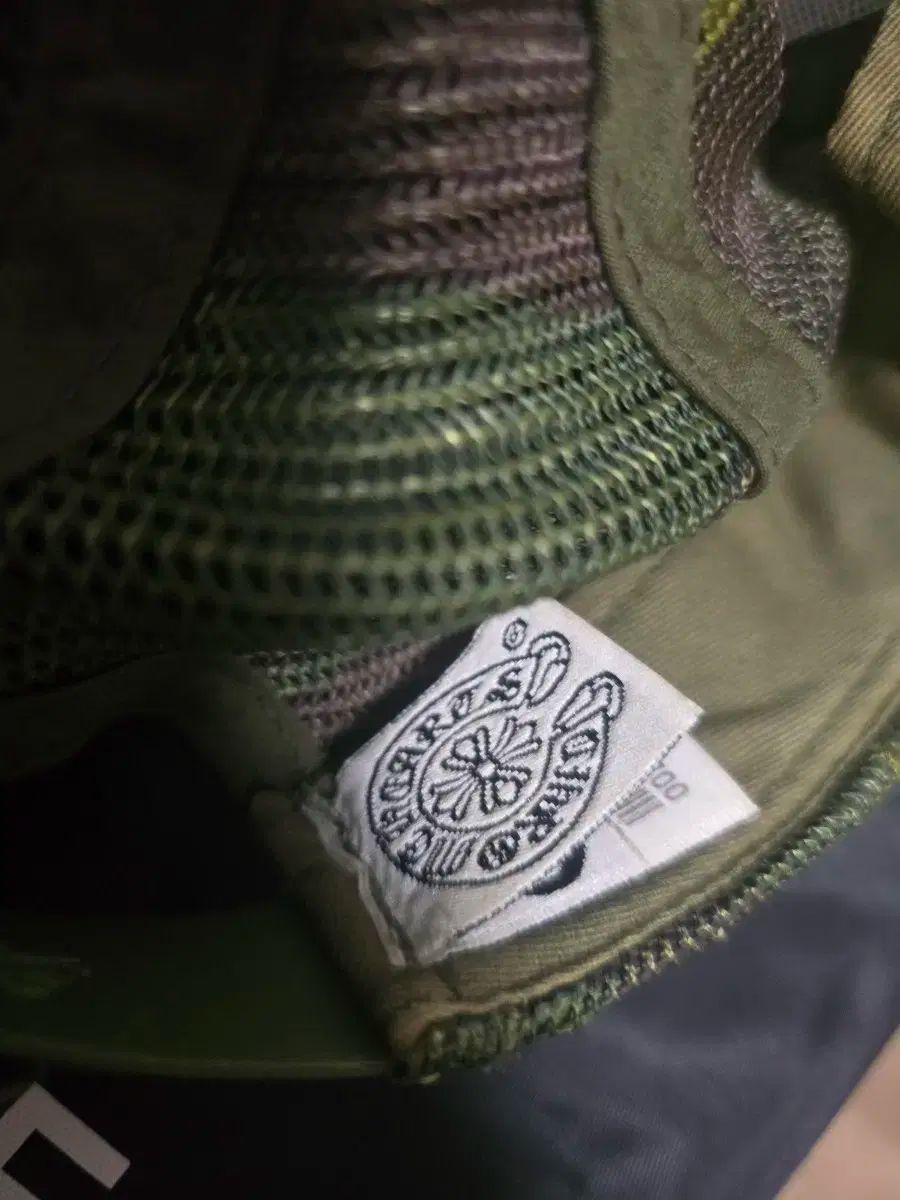 カモフラ トラッカーキャップ