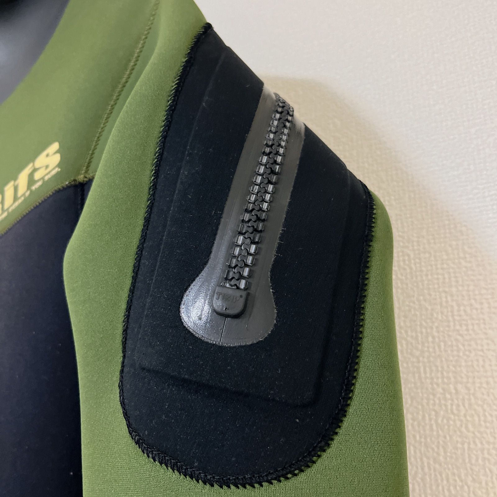  リフス rifsセミドライスーツ ブラック グリーン ウエットスーツ フルスーツ ブーツ一体型 長袖 長ズボン インナーウェア マリンスポーツ