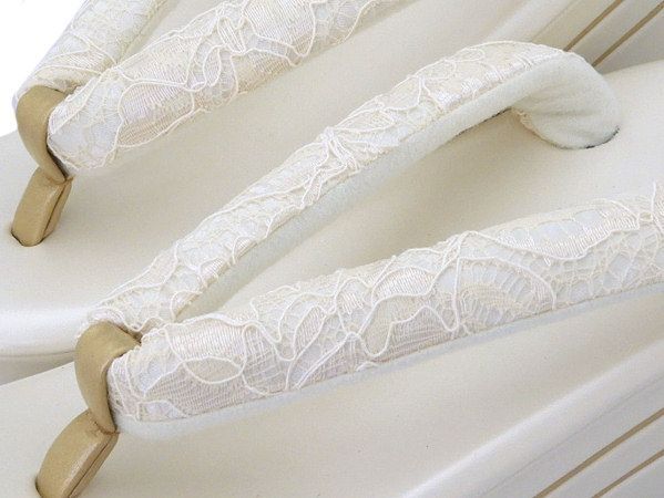 着物美人 み 草履 厚底 ハイヒール 振袖草履 訪問着草履 振袖 訪問着 色無地 成人式 結婚式 入学式 卒業式 お宮参り 草履白 厚底草履 ハイヒール草履 大人 女性 M F L 23 cm-24.5 cm アイボリー系 363501